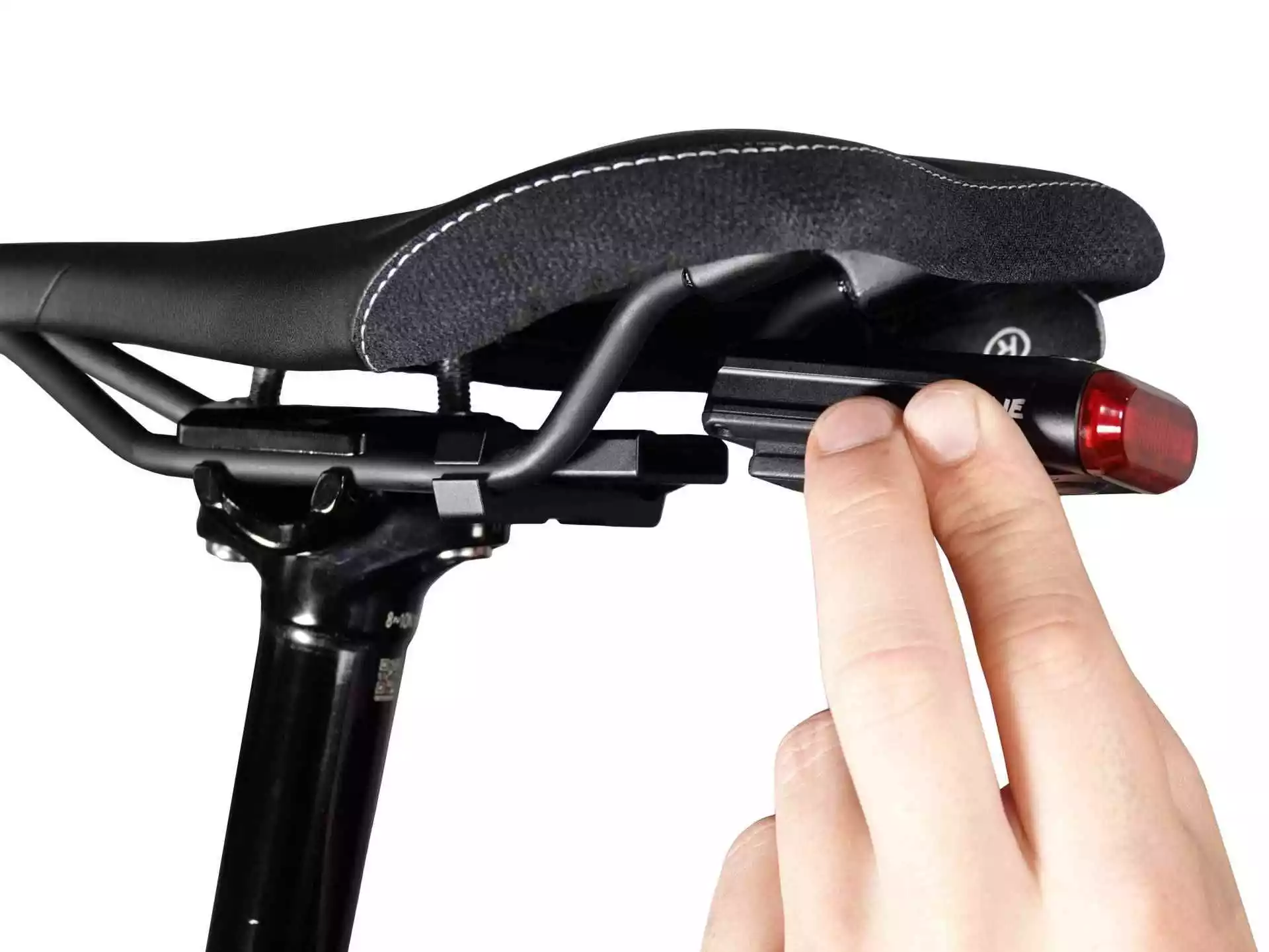 C14 MAG Akku-Rücklicht 45 Lumen, Schwarz Von LUPINE 5 C14 MAG Akku-Rücklicht 45 Lumen, Schwarz Von LUPINE – Bild 5