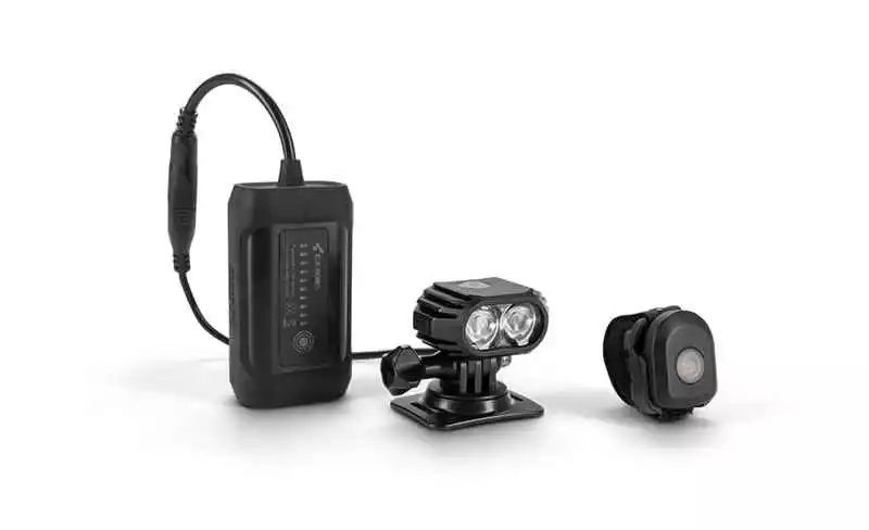 HPA 2000 LED-Traillampen-Set Von CUBE 1 HPA 2000 LED-Traillampen-Set Von CUBE