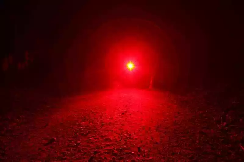 ROTLICHT MAX Akku-Rücklicht 160 Lumen Von LUPINE 4 ROTLICHT MAX Akku-Rücklicht 160 Lumen Von LUPINE – Bild 4