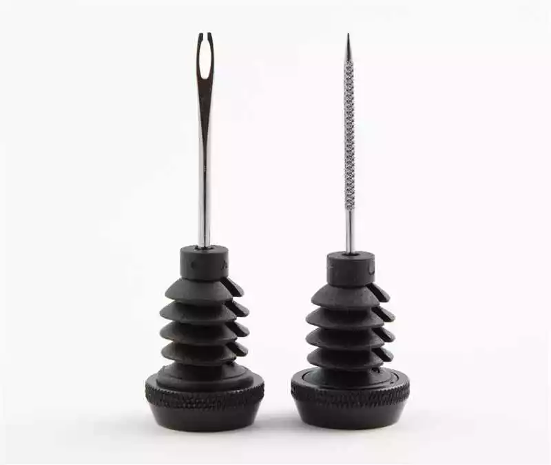 AIRFIX TUBELESS Lenkerendkappen Flickset, Schwarz Von VELOPLUS SWISS DESIGN 5 AIRFIX TUBELESS Lenkerendkappen Flickset, Schwarz Von VELOPLUS SWISS DESIGN – Bild 5